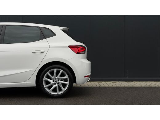 Seat Ibiza 1.5 TSI 150pk FR | Carplay | LED | Cruise Control | Parkeerhulp V+A | 17" | ActivLease financial lease