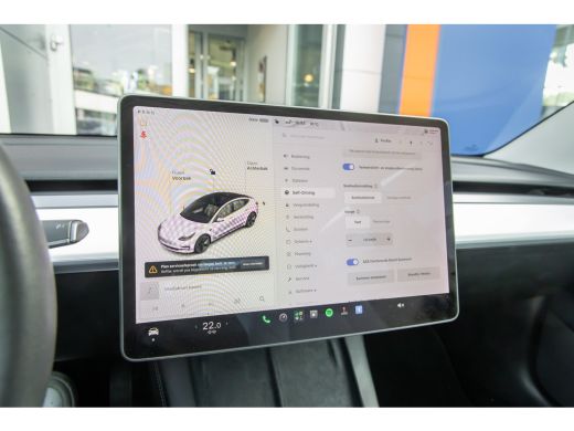 Tesla Model 3 Long Range AWD 75 kWh | Panoramadak | Voorstoelen verwarmd | Dodehoek detectie | Keyless | Cruise... ActivLease financial lease