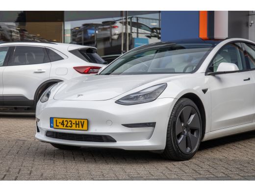 Tesla Model 3 Long Range AWD 75 kWh | Panoramadak | Voorstoelen verwarmd | Dodehoek detectie | Keyless | Cruise... ActivLease financial lease