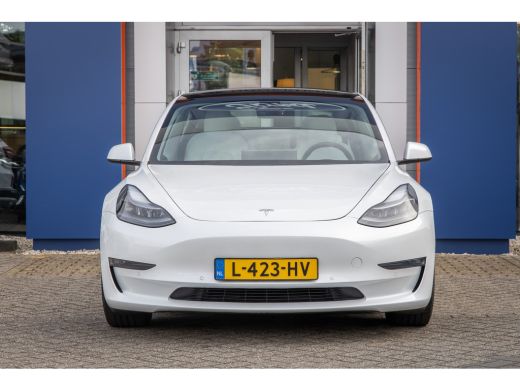 Tesla Model 3 Long Range AWD 75 kWh | Panoramadak | Voorstoelen verwarmd | Dodehoek detectie | Keyless | Cruise... ActivLease financial lease