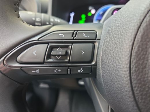 Toyota Aygo X Hybrid 115 play Automaat | Apple CarPlay | Rijklaar incl. garantie | ActivLease financial lease