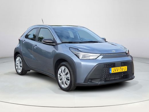 Toyota Aygo X Hybrid 115 play Automaat | Apple CarPlay | Rijklaar incl. garantie | ActivLease financial lease