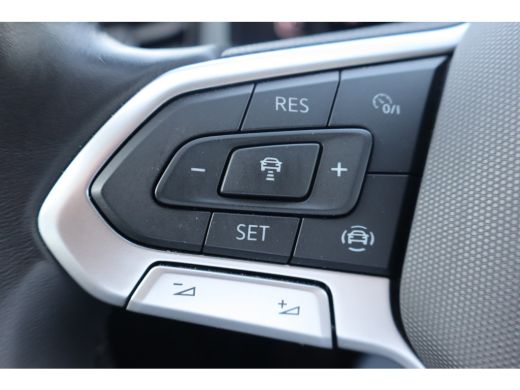 Volkswagen T-Roc 1.5 TSI Life Edition 150PK TREKHAAK | Achteruitrijcamera | Airco | Cruise control adaptief ActivLease financial lease