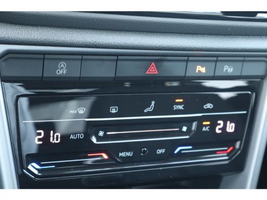 Volkswagen T-Roc 1.5 TSI Life Edition 150PK TREKHAAK | Achteruitrijcamera | Airco | Cruise control adaptief ActivLease financial lease