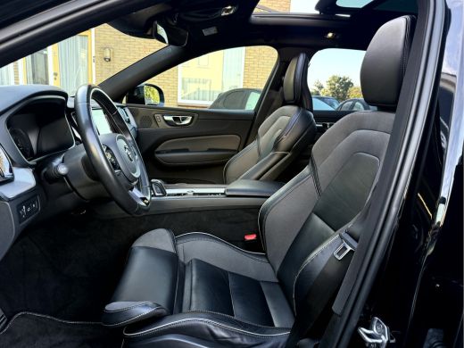 Volvo  XC60 2.0 Recharge T6 AWD R-Design Panoramadak, Camera, 19''Lmv ActivLease financial lease
