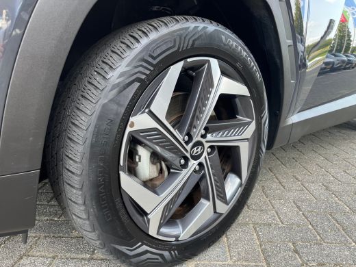 Hyundai Tucson 1.6 T-GDI 265pk PHEV Comfort Smart 4WD | Climate | Camera | Carplay | Keyless | Navigatie | Full ... ActivLease financial lease