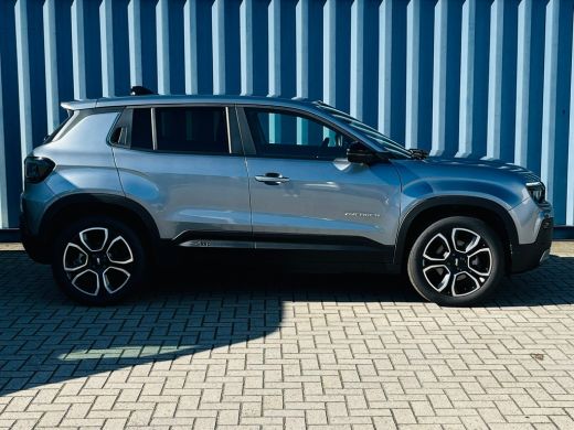 Jeep Avenger Summit 54 kWh | Achteruitrijcamera | Airco (automatisch) | Apple Carplay/Android Auto|telefoonint... ActivLease financial lease