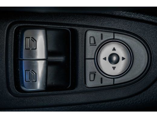 Mercedes-Benz Vito 111 CDI | Volledig ingericht | 3-Zits | Camera | Navi | Airco ActivLease financial lease