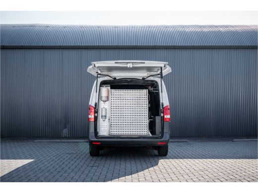 Mercedes-Benz Vito 111 CDI | Volledig ingericht | 3-Zits | Camera | Navi | Airco ActivLease financial lease