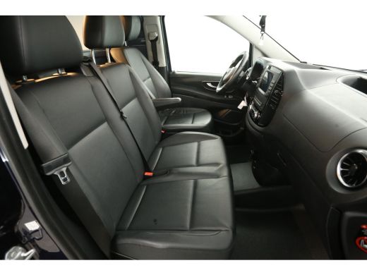 Mercedes-Benz Vito 116 CDI Extra Lang | Automaat | Clima | Camera | Cruise | 3 Zits | Trekhaak | Navi | Carplay | LED ActivLease financial lease