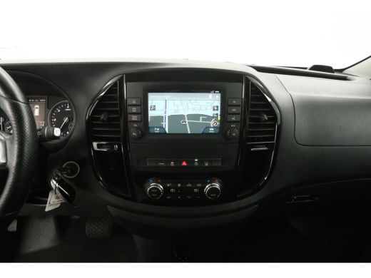 Mercedes-Benz Vito 116 CDI Extra Lang | Automaat | Clima | Camera | Cruise | 3 Zits | Trekhaak | Navi | Carplay | LED ActivLease financial lease
