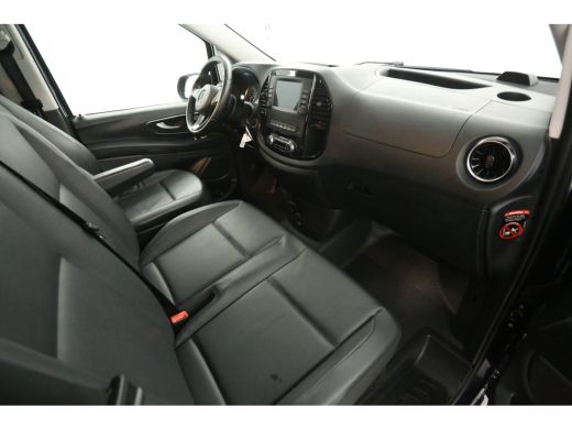 Mercedes-Benz Vito 116 CDI Extra Lang | Automaat | Clima | Camera | Cruise | 3 Zits | Trekhaak | Navi | Carplay | LED ActivLease financial lease