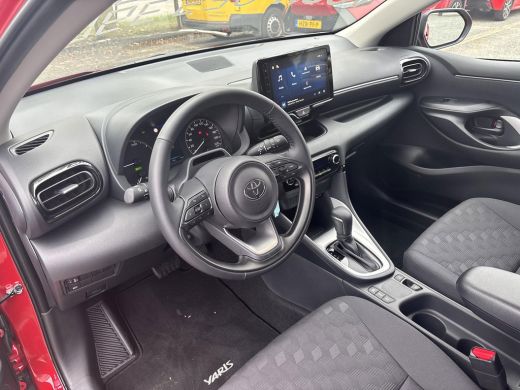 Toyota Yaris 1.5 Hybrid 115 Comfort **ADAPTIEF CRUISE CONTROL/ PARKEERCAMERA/ CLIMATE CONTROL** ActivLease financial lease