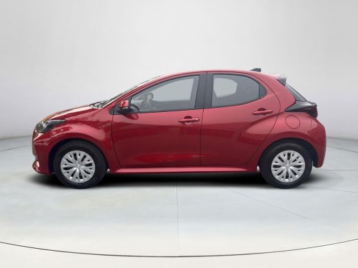 Toyota Yaris 1.5 Hybrid 115 Comfort **ADAPTIEF CRUISE CONTROL/ PARKEERCAMERA/ CLIMATE CONTROL** ActivLease financial lease
