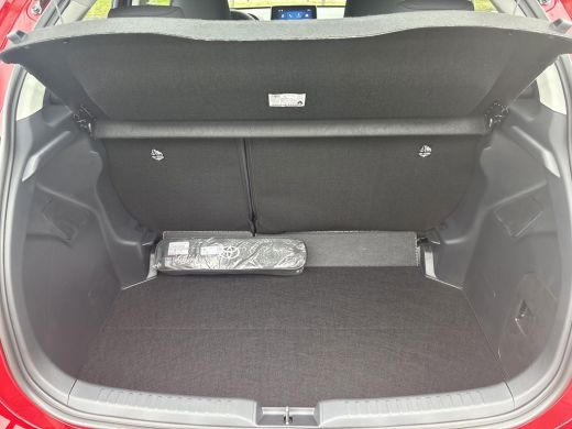 Toyota Yaris 1.5 Hybrid 115 Comfort **ADAPTIEF CRUISE CONTROL/ PARKEERCAMERA/ CLIMATE CONTROL** ActivLease financial lease