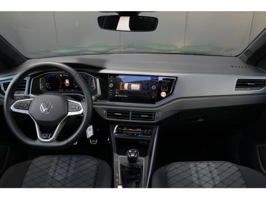 Volkswagen Polo 1.0 TSI 95pk R-Line Edition | Panoramadak | Camera | Parkeerhulp | Carplay |  | Adaptive Cruise | ActivLease financial lease