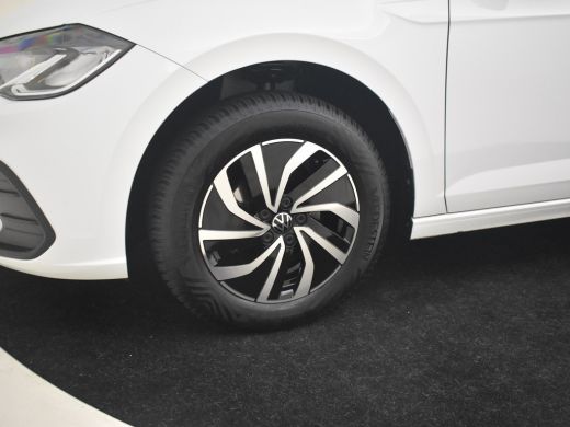Volkswagen Polo Life Edition 1.0 TSI 7-DSG Auto | Camera | Cr. Contr Adapt | StoelVerwarm. | Apple carplay Androi... ActivLease financial lease