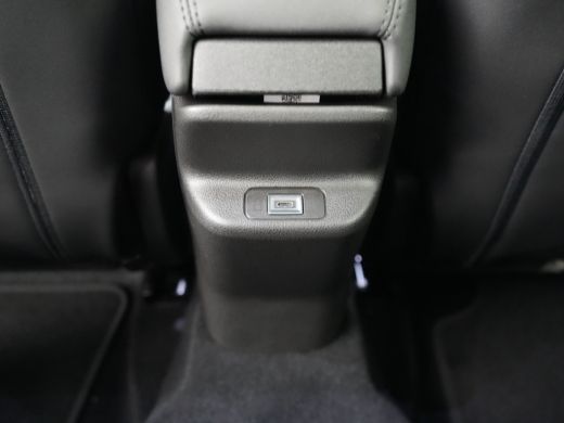 Jeep Avenger Summit 54 Kwh | 10,25 inch digitaal configureerbaar instrumentenpaneel | 10,25" Infotainment met ... ActivLease financial lease