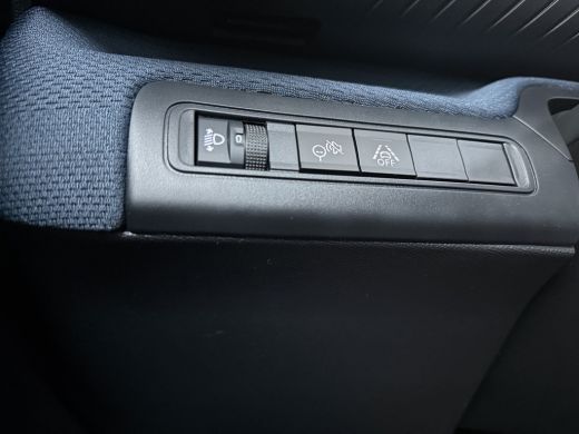 Citroën C3 Collection | Achteruitrijcamera | Dagrijverlichting | Extra getinte achterste zijruiten en achter... ActivLease financial lease