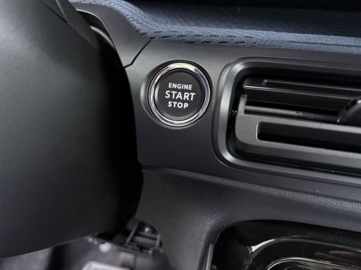Citroën &euml;-C3 Aircross Collection | Achteruitrijcamera | Boordlader 11kW - 3 fasen | Extra getinte achterste zijruiten e... ActivLease financial lease