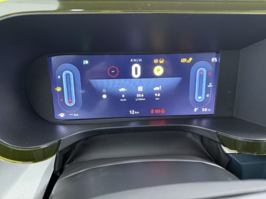 Fiat Grande Panda La Prima | 10,25" touchscreen radio met Bluetooth, DAB & USB &eacute;n Navigatie | Automatische aircondi... ActivLease financial lease