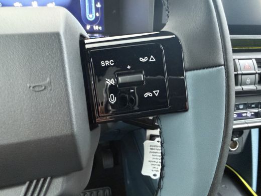 Fiat Grande Panda La Prima | 10,25" touchscreen radio met Bluetooth, DAB & USB &eacute;n Navigatie | Automatische aircondi... ActivLease financial lease