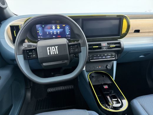Fiat Grande Panda La Prima | 10,25" touchscreen radio met Bluetooth, DAB & USB &eacute;n Navigatie | Automatische aircondi... ActivLease financial lease