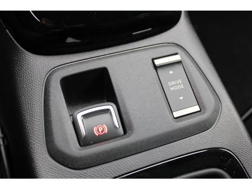Opel Corsa GS | Dode hoek waarschuwing | LED koplampen met LED dagrijverlichting | Licht -en regensensor ActivLease financial lease