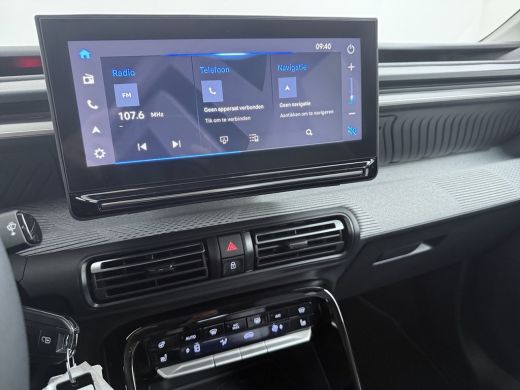 Citroën C3 Max | Achteruitrijcamera | Dagrijverlichting | Draadloze telefoonlader ActivLease financial lease