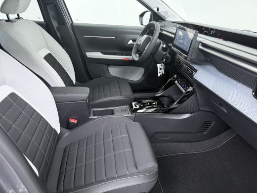 Citroën C3 Max | Achteruitrijcamera | Dagrijverlichting | Draadloze telefoonlader ActivLease financial lease