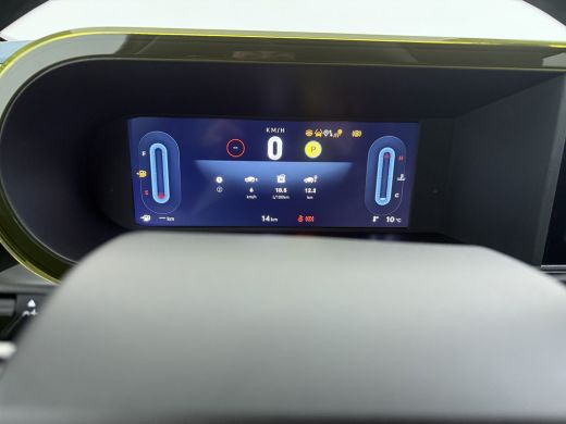 Fiat Grande Panda Icon | 10,25" touchscreen radio met Bluetooth, DAB & USB | Airconditioning handmatig | Cruise Con... ActivLease financial lease