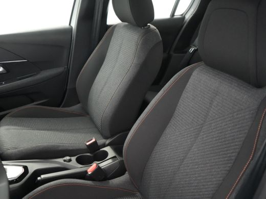 Peugeot 208 Style | Dashboard en deurpanelen in kunststof met carboneffect | Ecoled koplampen | Elektrisch ve... ActivLease financial lease