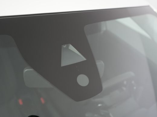 Peugeot 208 Style | Dashboard en deurpanelen in kunststof met carboneffect | Ecoled koplampen | Elektrisch ve... ActivLease financial lease