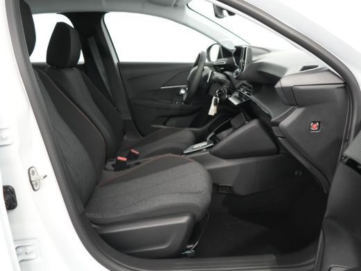 Peugeot 208 Style | Dashboard en deurpanelen in kunststof met carboneffect | Ecoled koplampen | Elektrisch ve... ActivLease financial lease