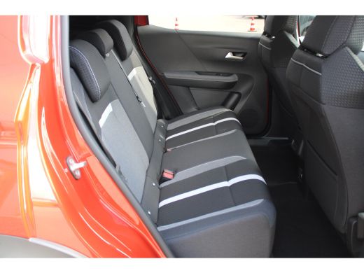 Opel Frontera GS - Electric | 11 kW boordlader | 17" Lichtmetalen velgen in Zwart met 215/60 R17 banden | Achte... ActivLease financial lease