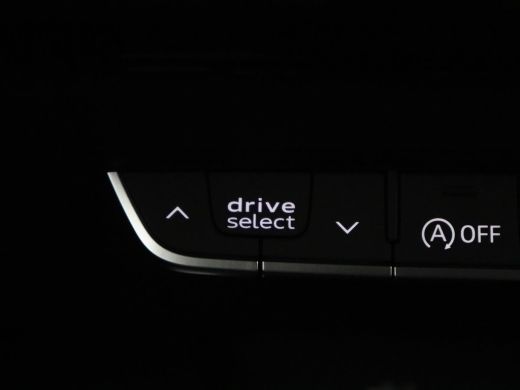 Audi A4 Limousine 35 TFSI S edition Competition | Cruise Controle | Apple Carplay | Navigatie | Sportstoe... ActivLease financial lease