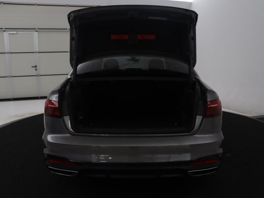 Audi A4 Limousine 35 TFSI S edition Competition | Cruise Controle | Apple Carplay | Navigatie | Sportstoe... ActivLease financial lease