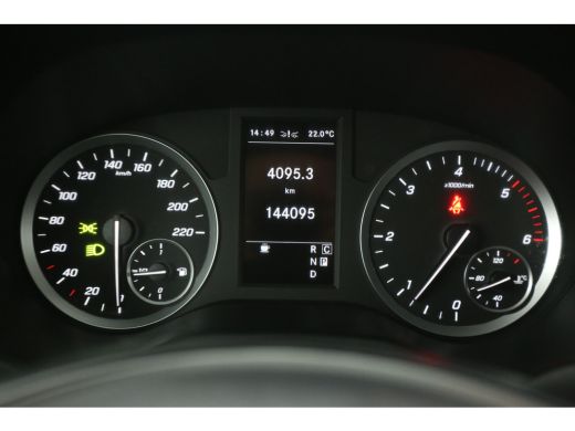 Mercedes-Benz Vito 114 CDI Extra Lang | Automaat | Airco | Camera | Cruise | 3 Zits | Carplay | Trekhaak | Navi ActivLease financial lease