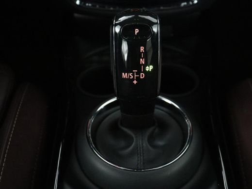 Mini Clubman 1.5 Cooper Business Edition Pano.Dak | Automaat | Apple Carplay | LED | Navigatie | Stoelverwarmi... ActivLease financial lease