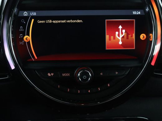 Mini Clubman 1.5 Cooper Business Edition Pano.Dak | Automaat | Apple Carplay | LED | Navigatie | Stoelverwarmi... ActivLease financial lease