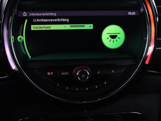 Mini Clubman 1.5 Cooper Business Edition Pano.Dak | Automaat | Apple Carplay | LED | Navigatie | Stoelverwarmi... ActivLease financial lease
