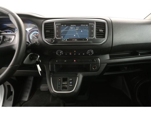 Opel Vivaro-e 75 kWh L3H1 Long Range | Snelladen | SOH 93% | Airco | Camera | Cruise | 3 Zits | Carplay | Parke... ActivLease financial lease