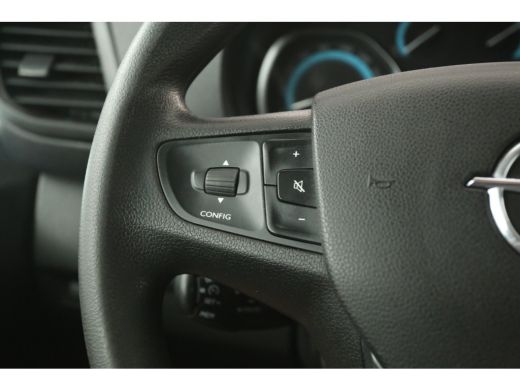 Opel Vivaro-e 75 kWh L3H1 Long Range | Snelladen | SOH 93% | Airco | Camera | Cruise | 3 Zits | Carplay | Parke... ActivLease financial lease
