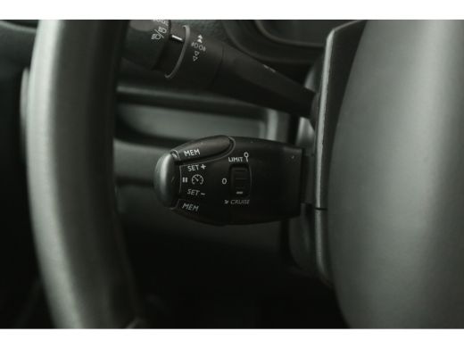 Opel Vivaro-e 75 kWh L3H1 Long Range | Snelladen | SOH 93% | Airco | Camera | Cruise | 3 Zits | Carplay | Parke... ActivLease financial lease