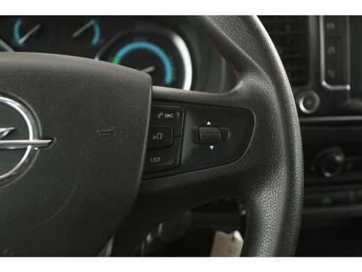 Opel Vivaro-e 75 kWh L3H1 Long Range | Snelladen | SOH 93% | Airco | Camera | Cruise | 3 Zits | Carplay | Parke... ActivLease financial lease