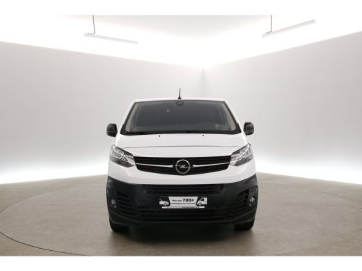 Opel Vivaro-e 75 kWh L3H1 Long Range | Snelladen | SOH 93% | Airco | Camera | Cruise | 3 Zits | Carplay | Parke... ActivLease financial lease