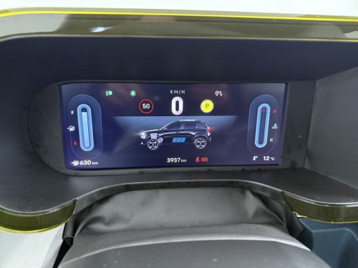 Fiat Grande Panda La Prima | 10,25" touchscreen radio met Bluetooth, DAB & USB &eacute;n Navigatie | Automatische aircondi... ActivLease financial lease