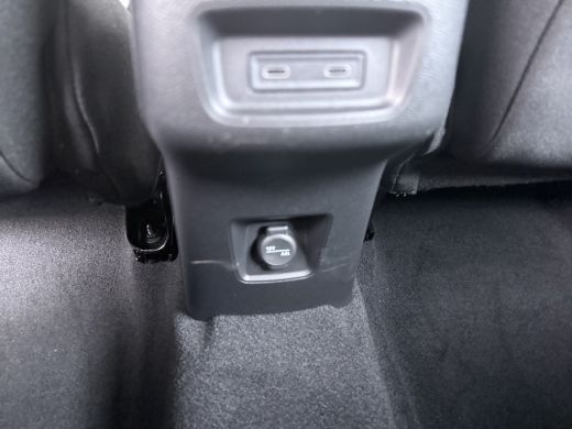 Citroën C3 Max | Achteruitrijcamera | Dagrijverlichting | Draadloze telefoonlader ActivLease financial lease