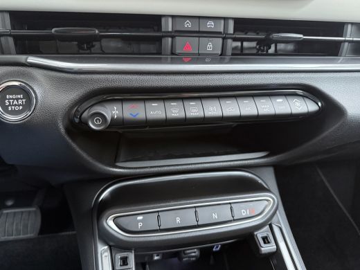 Fiat 600e La Prima 54 kWh Automaat ActivLease financial lease
