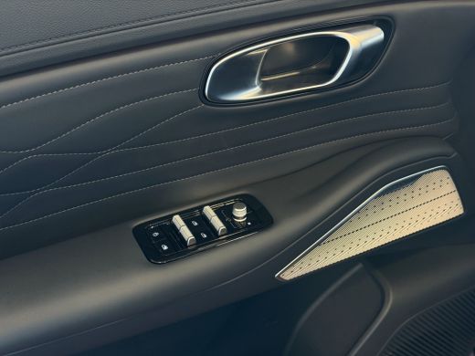 Geely Starray EM-i MAX+ PHEV LONG RANGE NIEUWE AUTO | 29,8 kWh ACCU | 136 KM WLTP | PANORAMADAK | STOELVERWARMING/KO... ActivLease financial lease